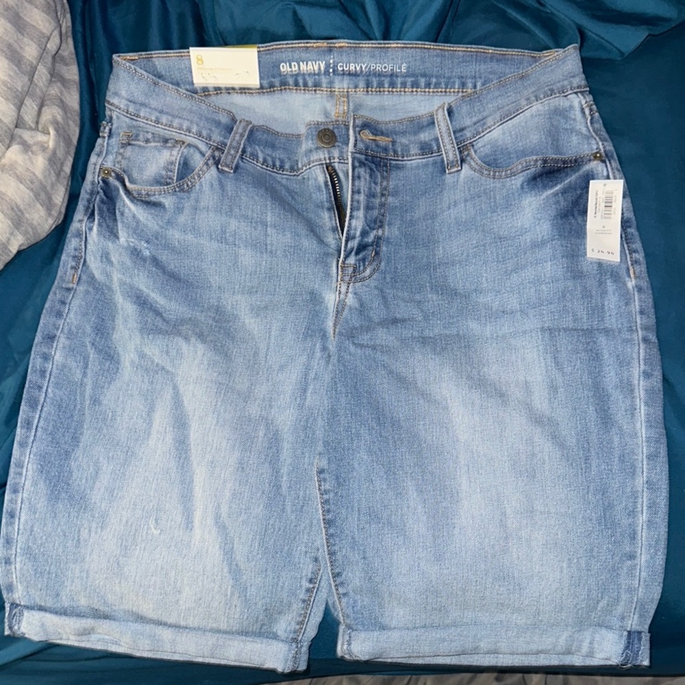 Old Navy Curvy Profile Denim Shorts